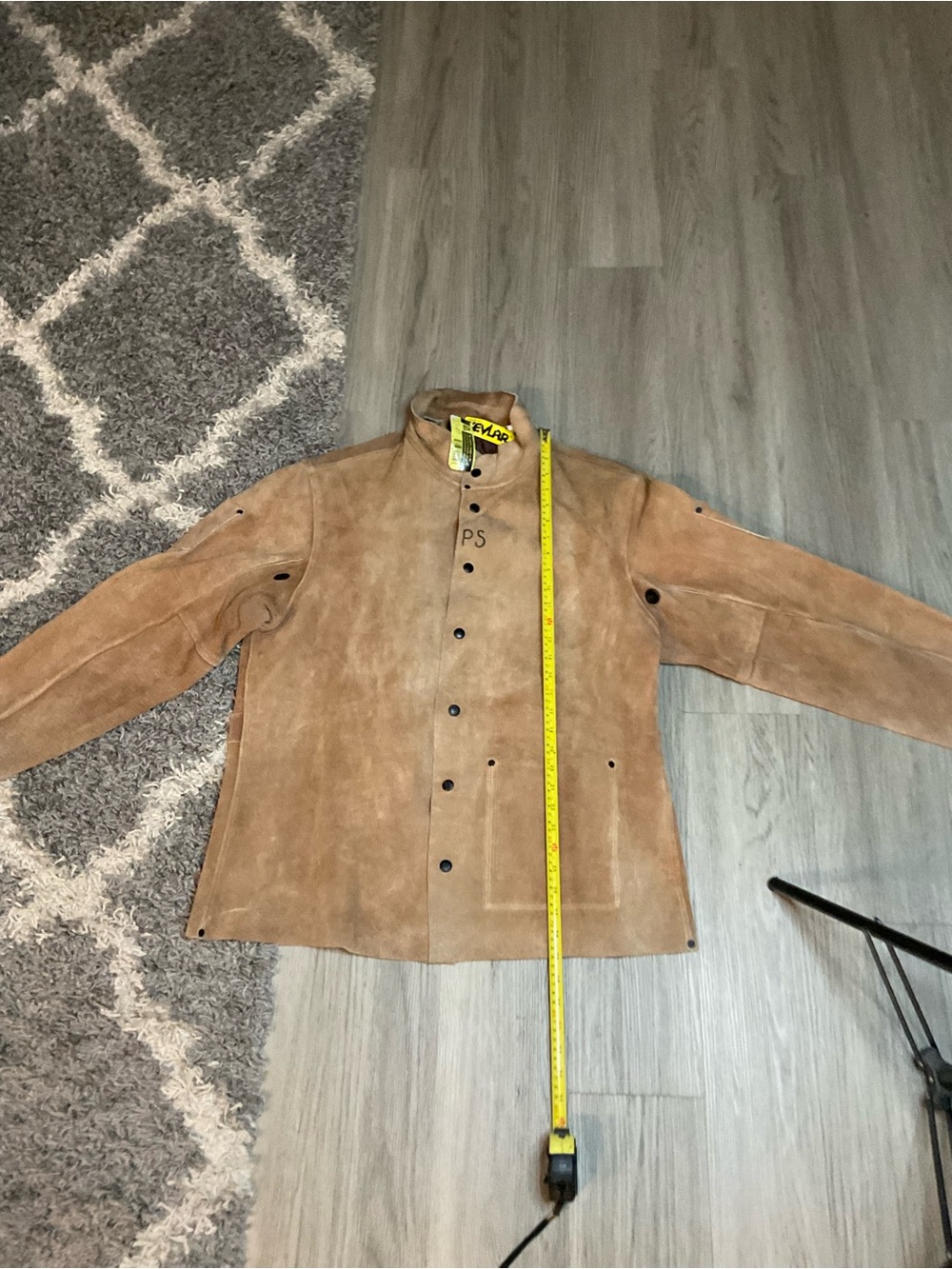 Steiner Welding Coat Size L Made with Kevlar 30 Inch Item No 92152 W/Tags